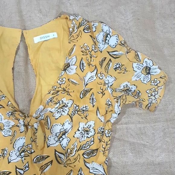 DISSH Size 8 Yellow floral summer dress - Picture 2 of 3